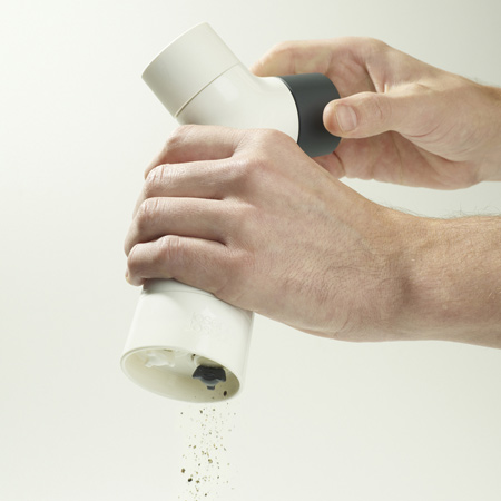 Y-Grinder by DesignWright for Joseph Joseph Y-Grinder by DesignWright for Joseph Joseph