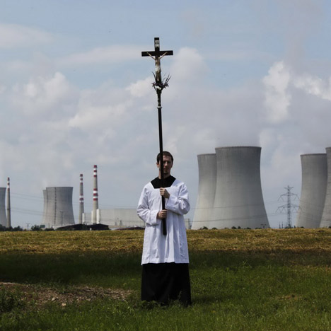 The Cross-Gate by Ivo Pavlik The Cross-Gate by Ivo Pavlik