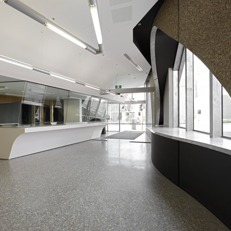 Menzies Research Building by Lyons Menzies Research Building by Lyons