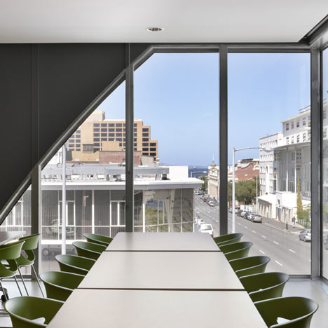 Menzies Research Building by Lyons Menzies Research Building by Lyons