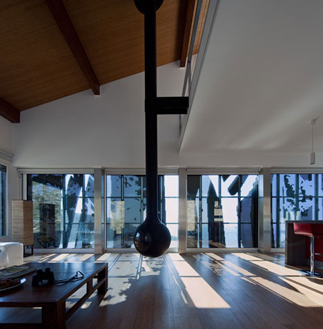 Prefab House in Cedeira by MYCC Prefab House in Cedeira by MYCC