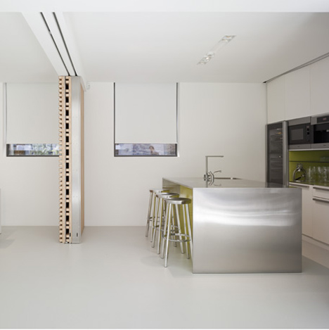 Therefore Offices by West Architecture Therefore Offices by West Architecture