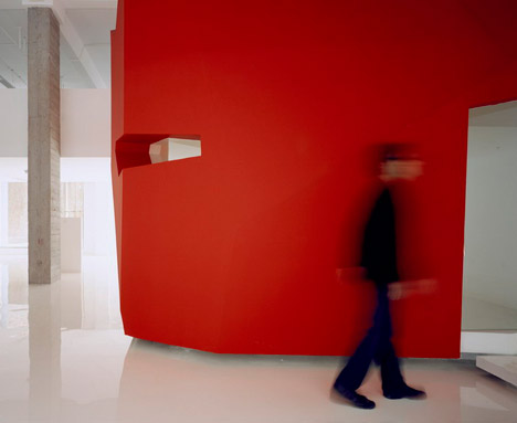 A Red Object by 3GATTI Architecture Studio A Red Object by 3GATTI Architecture Studio