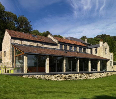 Apprentice Store by Threefold Architects Apprentice Store by Threefold Architects