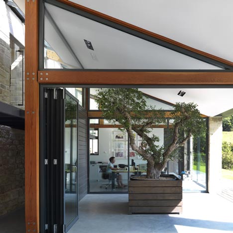 Apprentice Store by Threefold Architects Apprentice Store by Threefold Architects