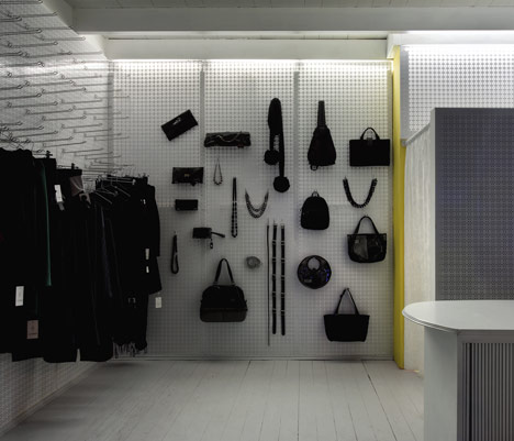 Delicatessen Clothing Store by Z-A Studio Delicatessen Clothing Store by Z-A Studio