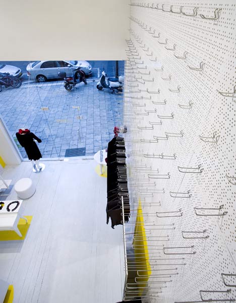 Delicatessen Clothing Store by Z-Astudio Delicatessen Clothing Store by Z-Astudio