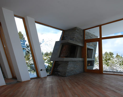 Ribbon House by G2estudio Ribbon House by G2estudio