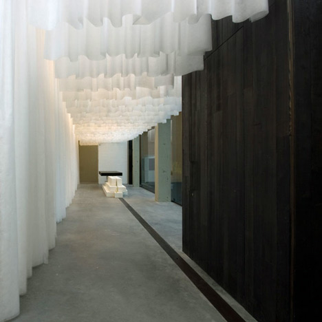 Art Gallery Showroom by Antonio Ravalli Architetti Art Gallery Showroom by Antonio Ravalli Architetti