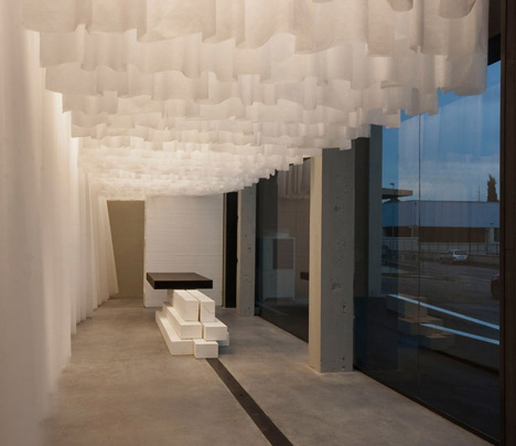Art Gallery Showroom by Antonio Ravalli Architetti Art Gallery Showroom by Antonio Ravalli Architetti