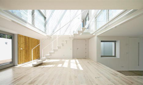 House in Meco by Jorge Mealha Arquitecto House in Meco by Jorge Mealha Arquitecto