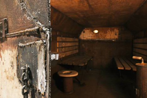 Vostok Cabin by Atelier Van Lieshout Vostok Cabin by Atelier Van Lieshout