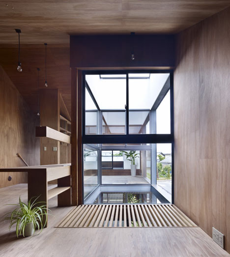 Ogaki House by Katsutoshi Sasaki and Associates Ogaki House by Katsutoshi Sasaki and Associates