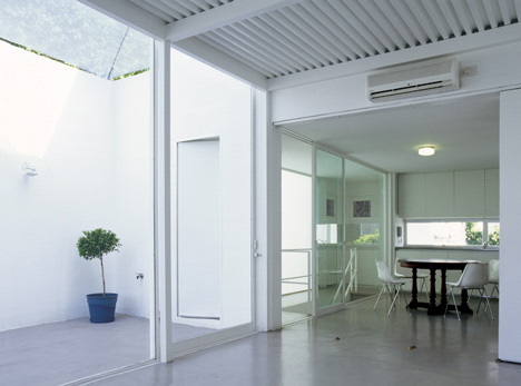 Nunez House by Adamo-Faiden Nunez House by Adamo-Faiden